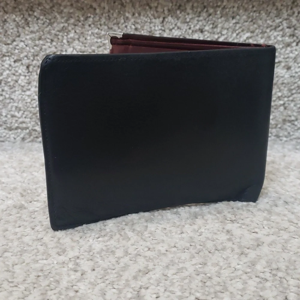 Cartier bifold wallet Authentic